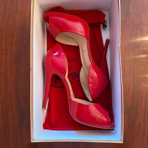 AUT Louboutin Sexy red bottom kitten heels!